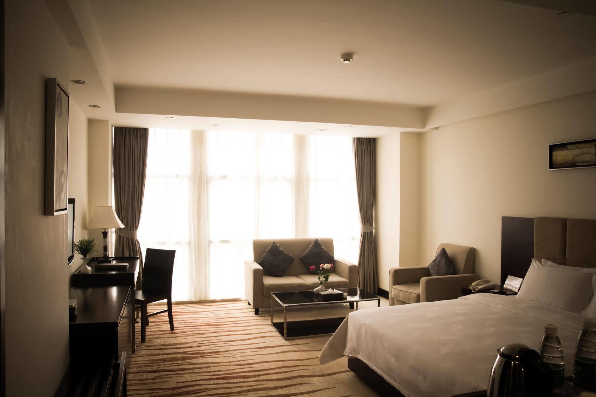 Ximala Business Hotel Гуанчжоу Экстерьер фото